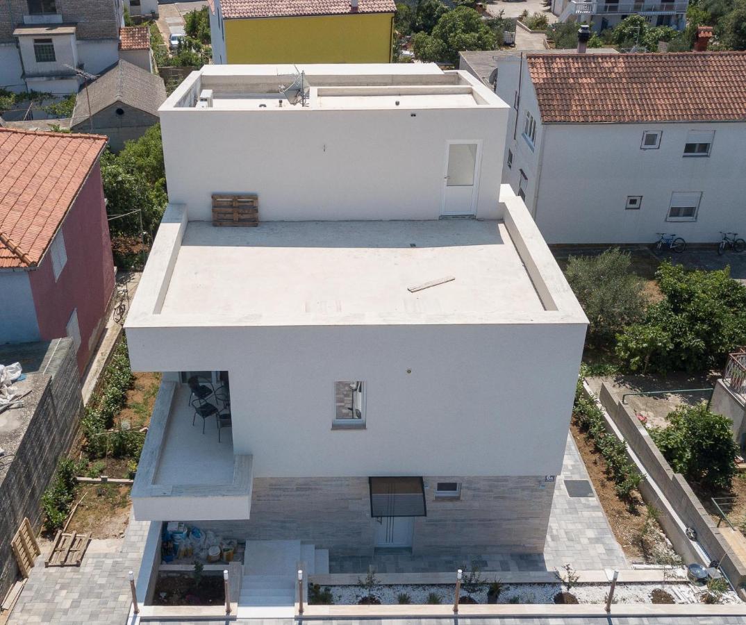 Vila Regina Apartment Rex With Swimming Pool イェゼラ エクステリア 写真