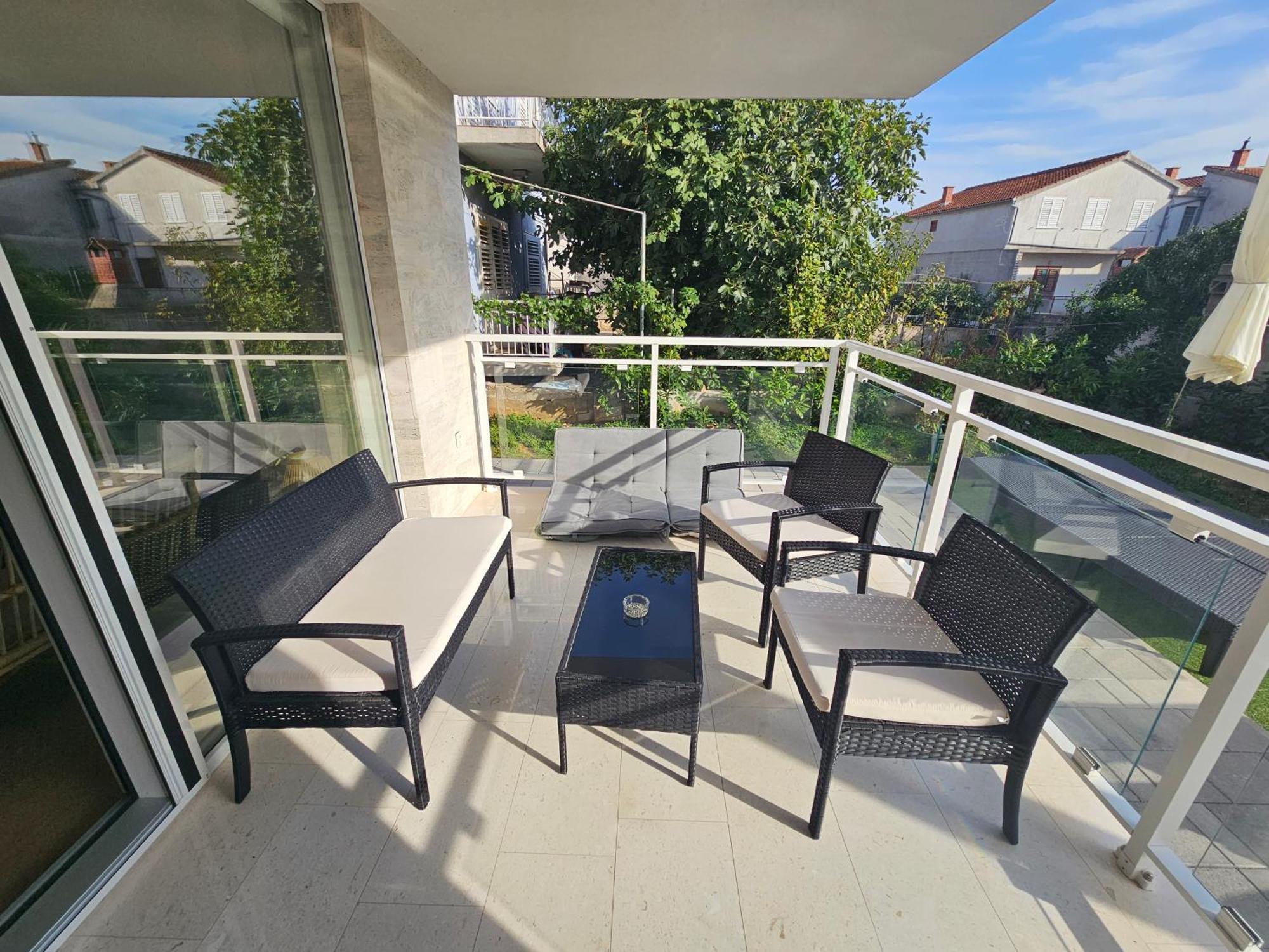 Vila Regina Apartment Rex With Swimming Pool イェゼラ エクステリア 写真