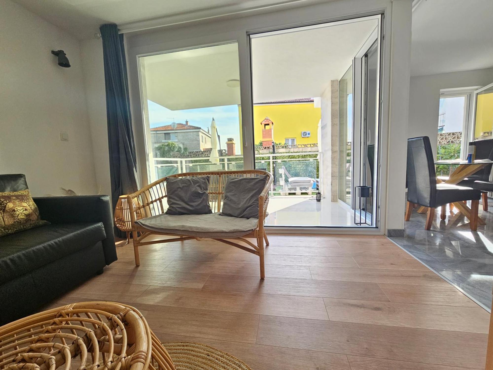 Vila Regina Apartment Rex With Swimming Pool イェゼラ エクステリア 写真