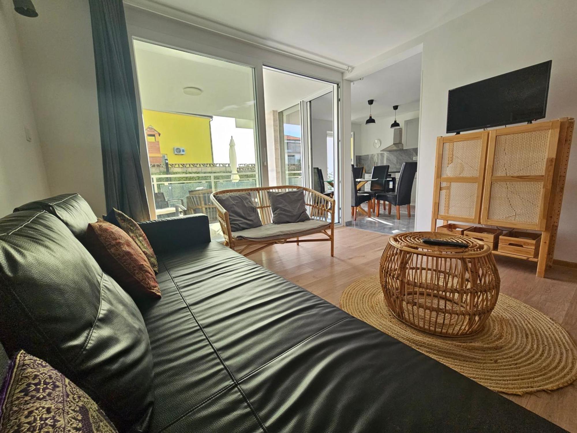 Vila Regina Apartment Rex With Swimming Pool イェゼラ エクステリア 写真